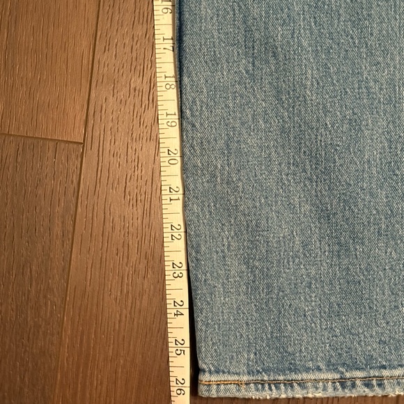 Abercrombie 90’s Relaxed High Rise Women's Jeans - Picture 5 of 11